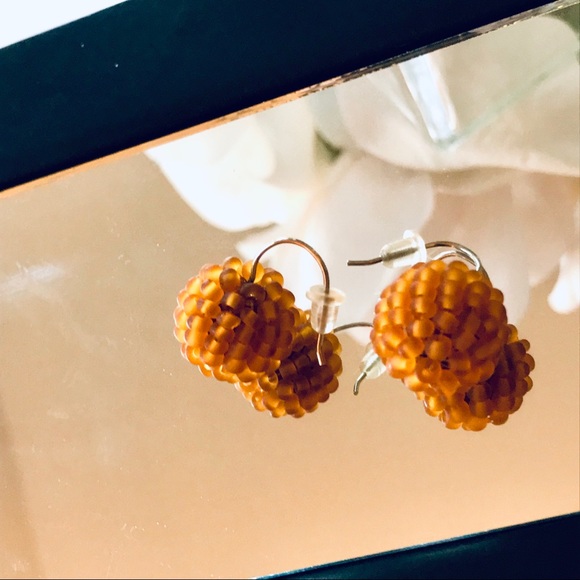 GIOVANNA CHANTAL Handmade Spiked Earrings - Tan - Picture 2 of 6